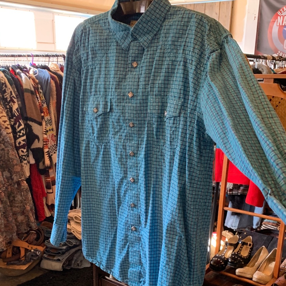 Blue Checkered Button-Up Shirt - Picture 5 of 9